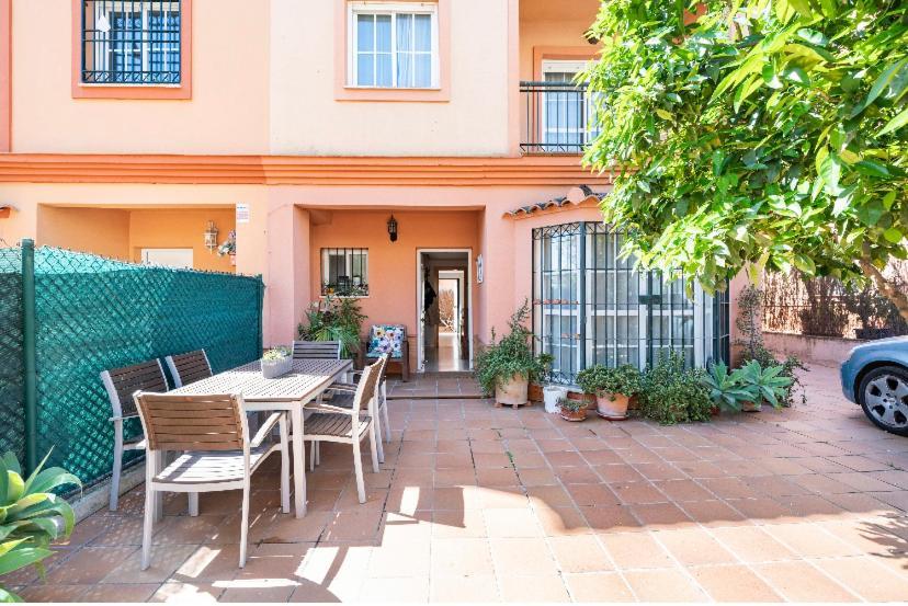 3 La Casa De Marilo Apartamento Tomares Exterior foto