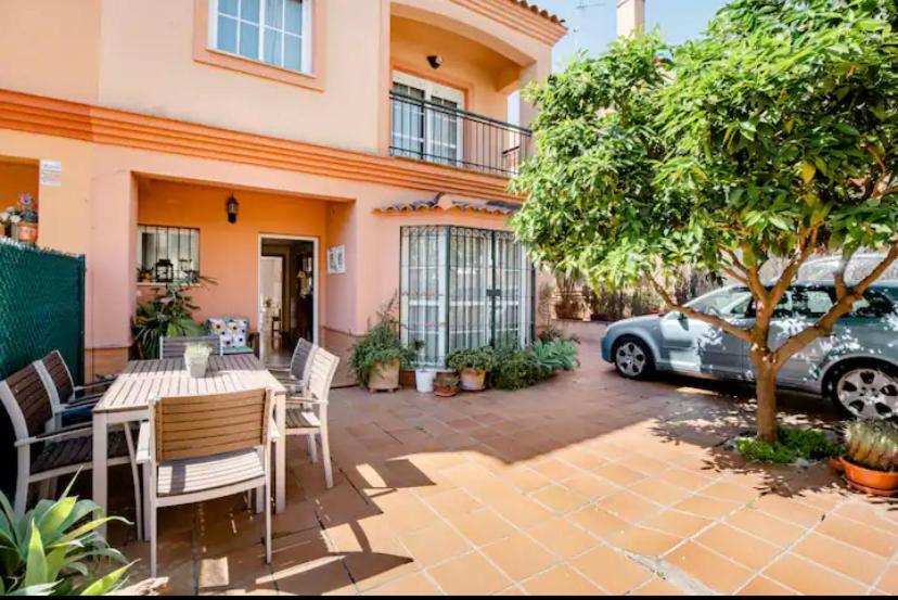 3 La Casa De Marilo Apartamento Tomares Exterior foto